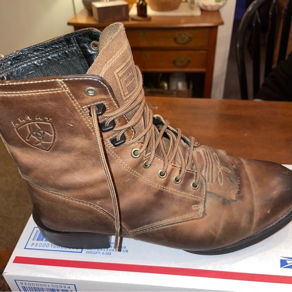 Ariat Lace up Men’s Boots - Picture 13 of 16